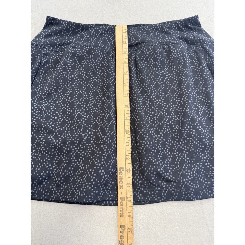 Title Nine Buttah Skort Size Medium Black Grey Dot Golf Pickleball Tennis - Picture 3 of 10